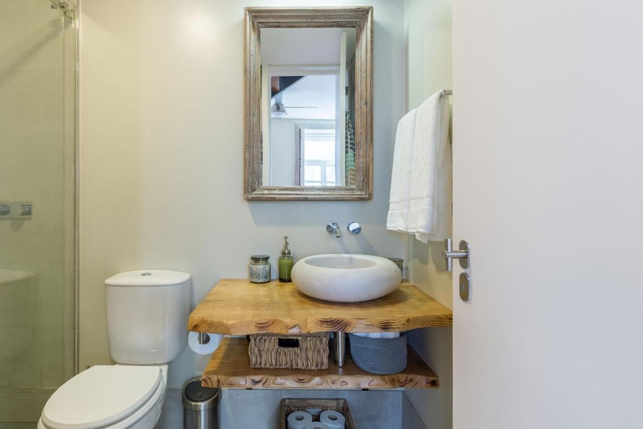 Elegant 2Br Duplex In City Center By Lovelystay 포르투 외부 사진